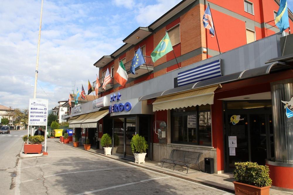Hotel Residence Memmina Frosinone Dış mekan fotoğraf